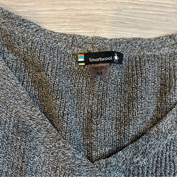 Smartwool Women's Shadow Pine Cable V-Neck Sweater - M - Picture 3 of 8